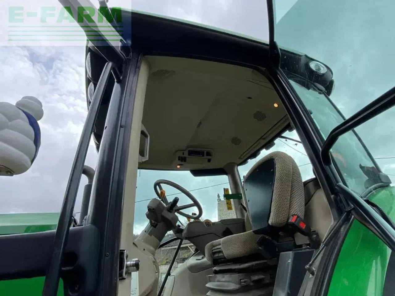 Traktor John Deere 6r 145: pilt 6