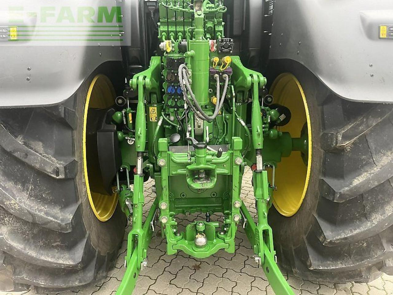 John Deere 6r 175 - Traktor: pilt 4 John Deere 6r 175 - Traktor: pilt 4