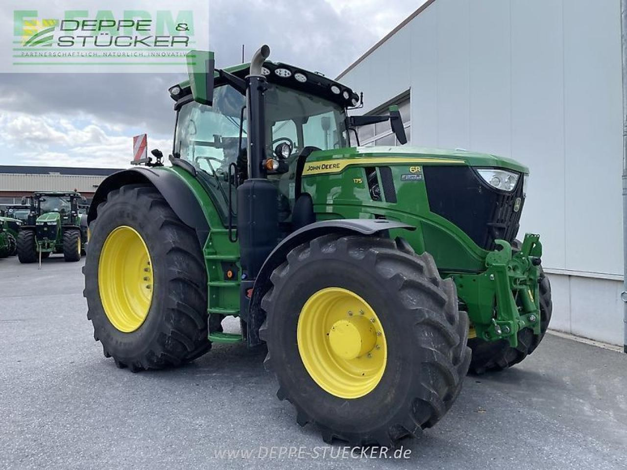 John Deere 6r 175 - Traktor: pilt 2 John Deere 6r 175 - Traktor: pilt 2