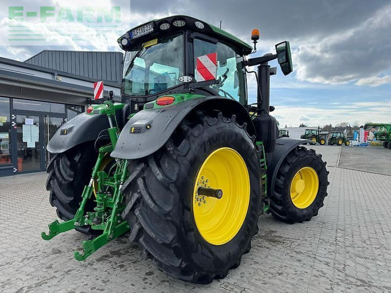 John Deere 6r 250 - Traktor: pilt 3 John Deere 6r 250 - Traktor: pilt 3
