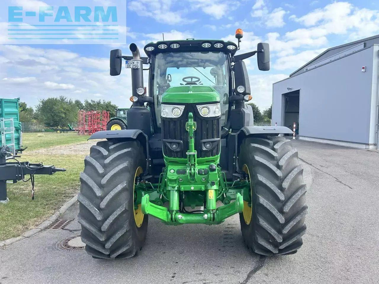 John Deere 6r 250 - Traktor: pilt 3 John Deere 6r 250 - Traktor: pilt 3