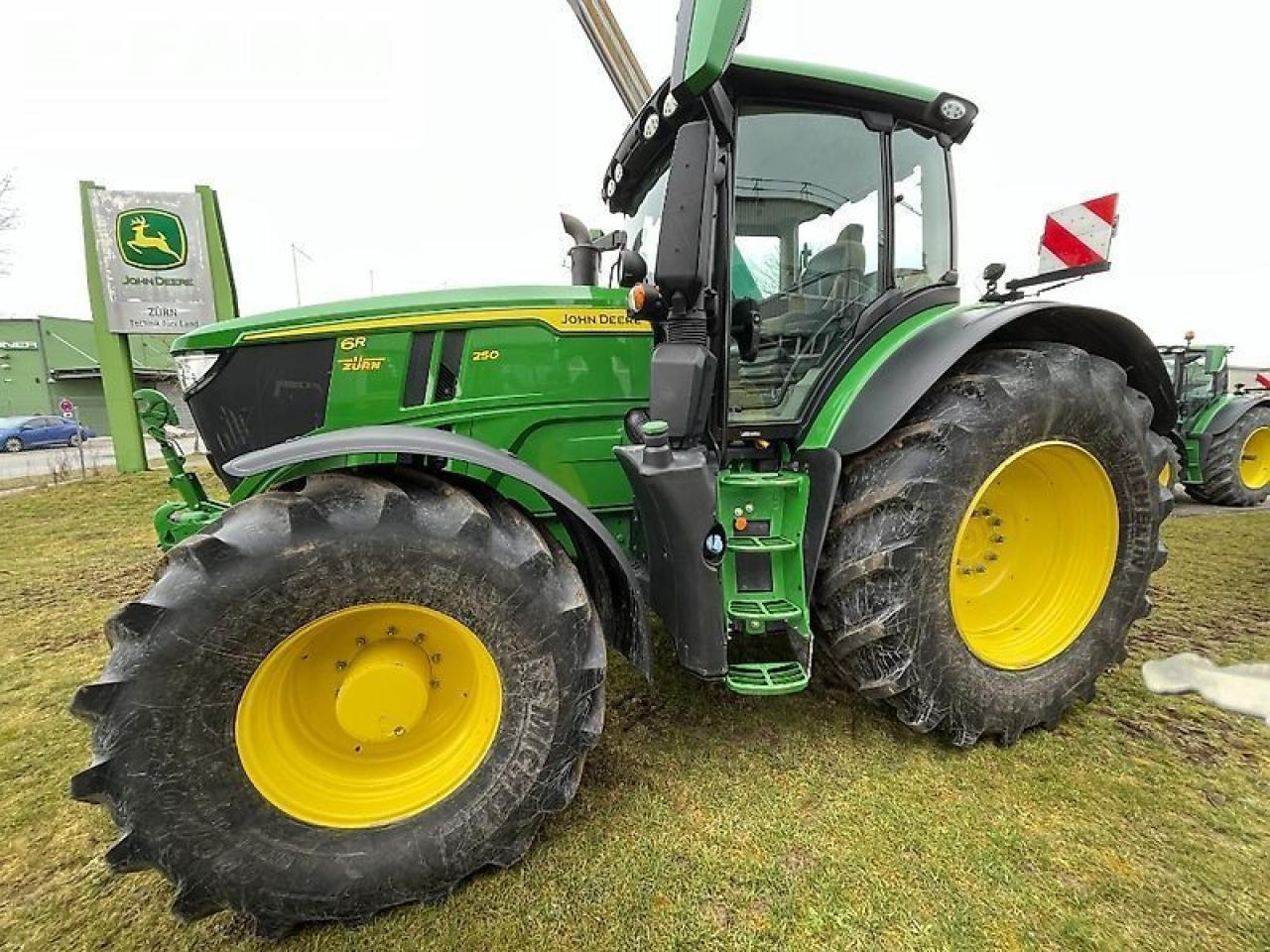 John Deere 6r250/ 6r 250 - Traktor: pilt 2 John Deere 6r250/ 6r 250 - Traktor: pilt 2