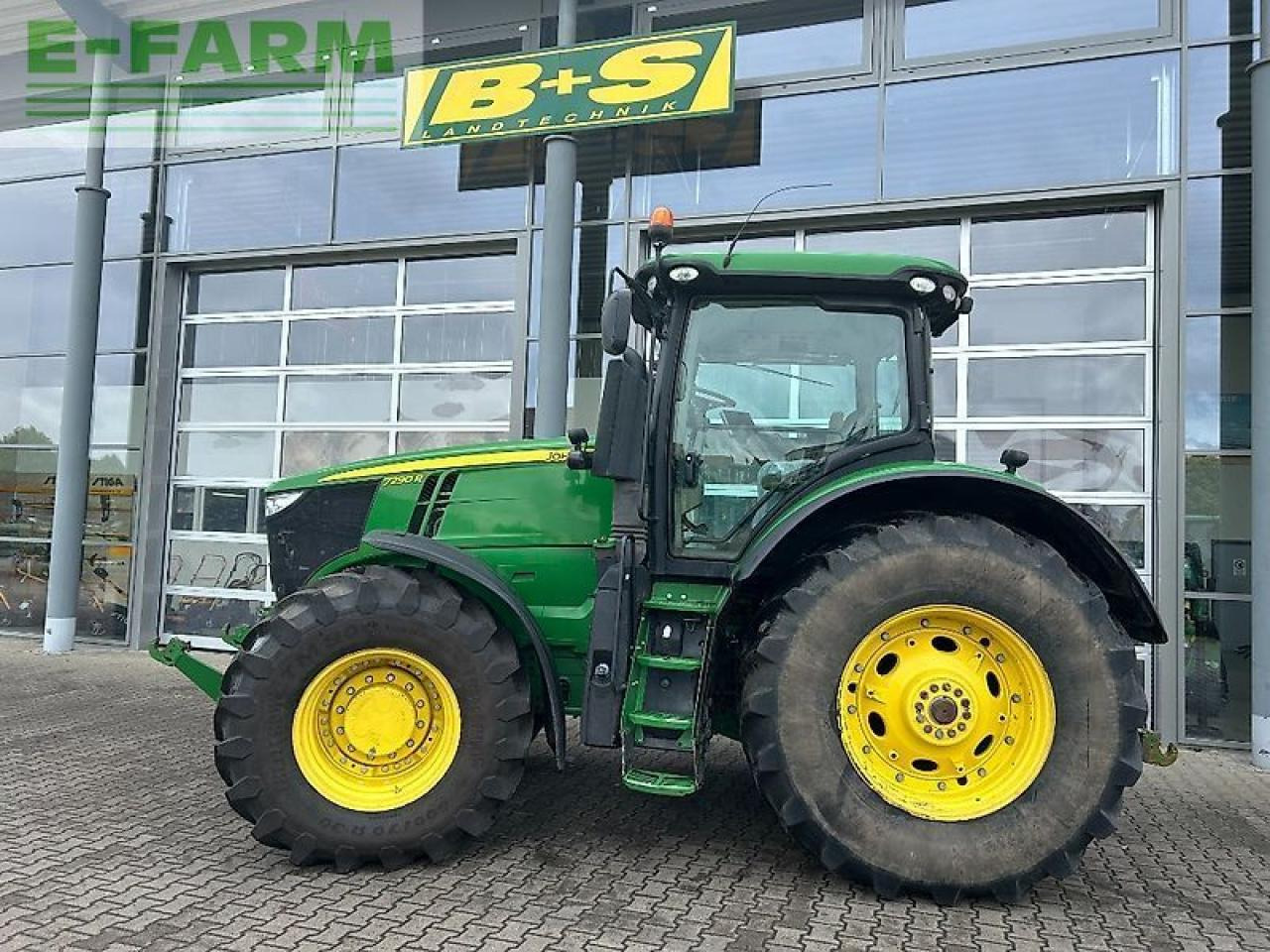 John Deere 7290r - 06d0rw (my16) - Traktor: pilt 1 John Deere 7290r - 06d0rw (my16) - Traktor: pilt 1
