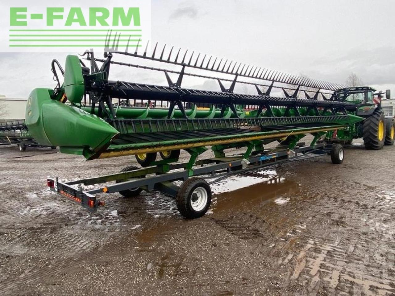 John Deere 735d (10,66m) - Kombaini päis: pilt 3 John Deere 735d (10,66m) - Kombaini päis: pilt 3