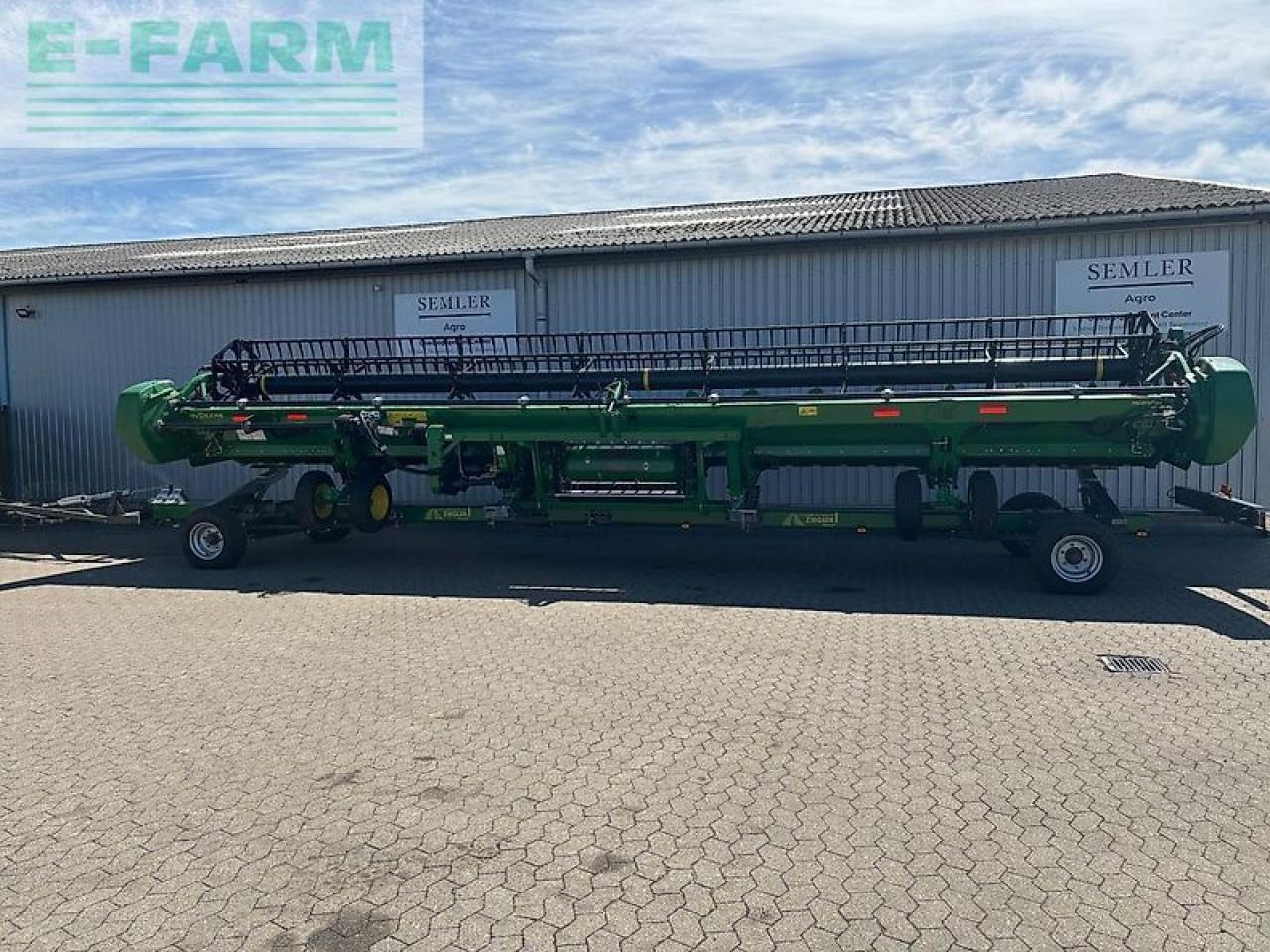 John Deere 735d - Saagikoristusmasina lisa: pilt 1 John Deere 735d - Saagikoristusmasina lisa: pilt 1