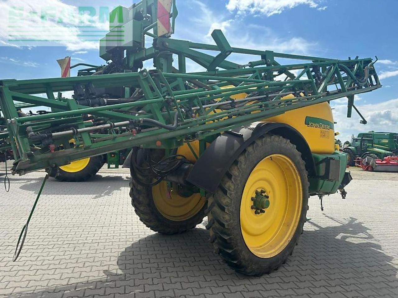 John Deere 740i - Järelveetav pritsija: pilt 5 John Deere 740i - Järelveetav pritsija: pilt 5