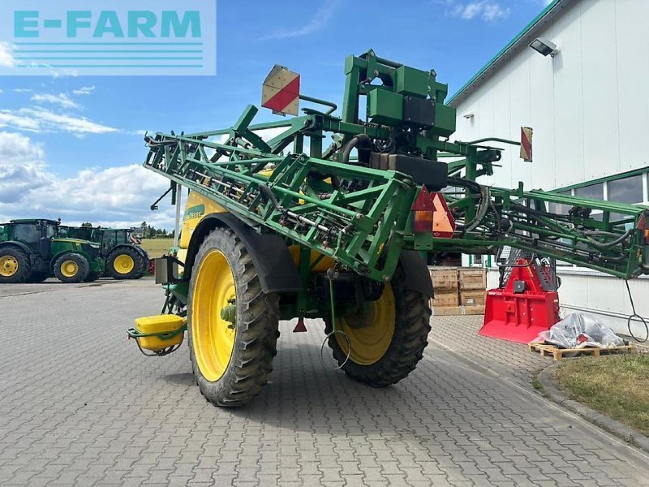 John Deere 740i - Järelveetav pritsija: pilt 4 John Deere 740i - Järelveetav pritsija: pilt 4
