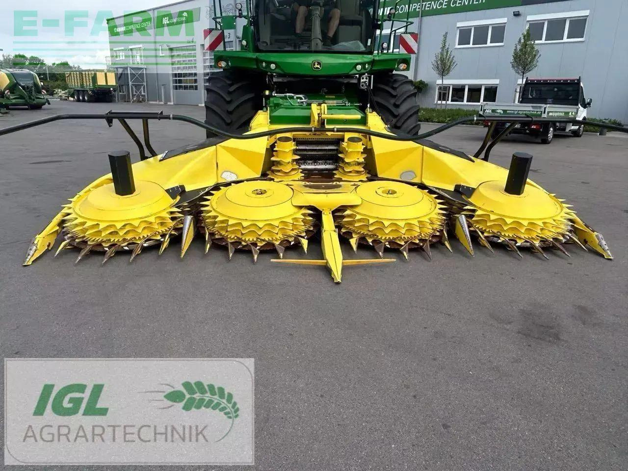 John Deere 8200 i - Koristusmasin: pilt 3 John Deere 8200 i - Koristusmasin: pilt 3