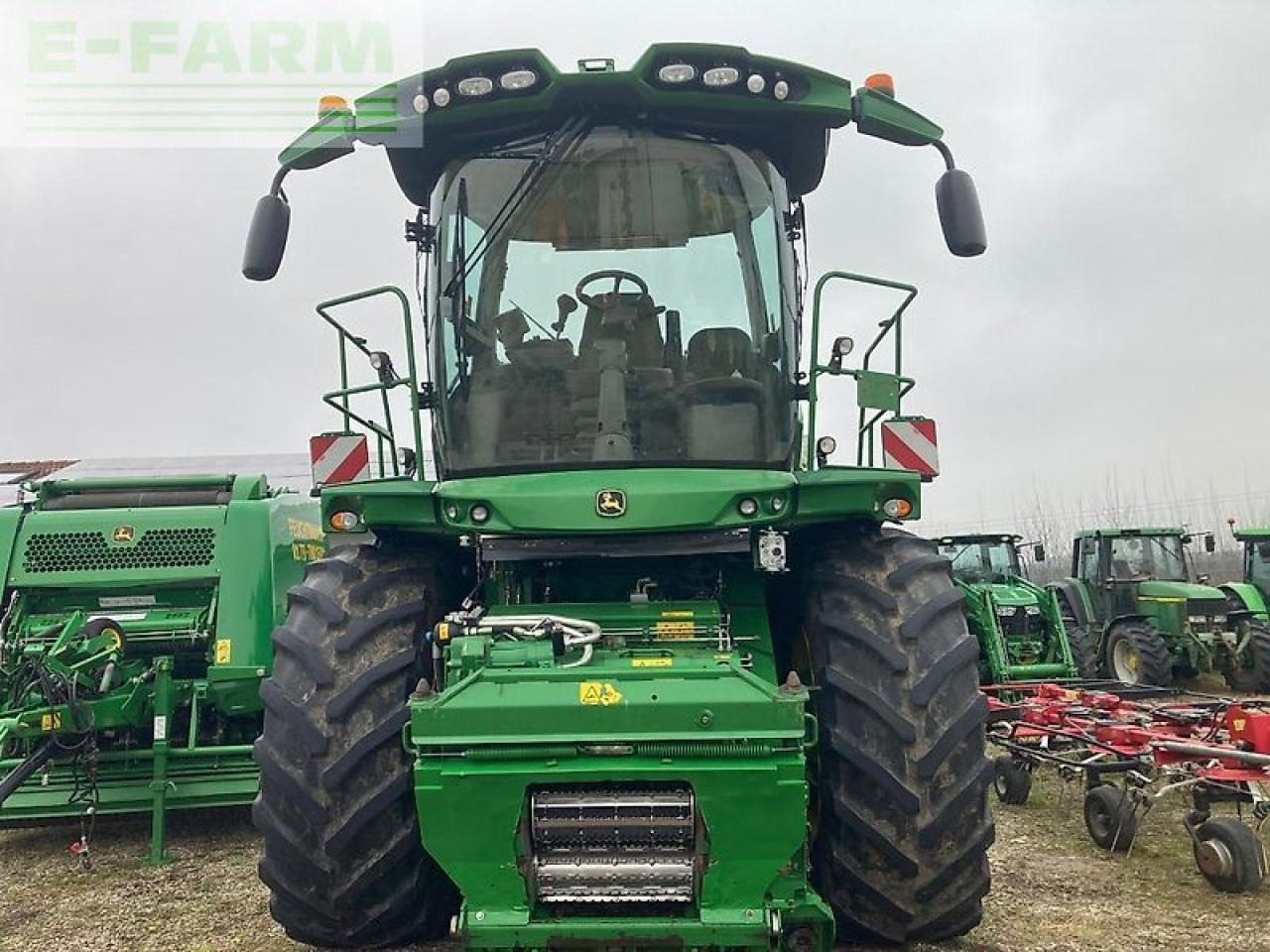 John Deere 8300 - Koristusmasin: pilt 5 John Deere 8300 - Koristusmasin: pilt 5