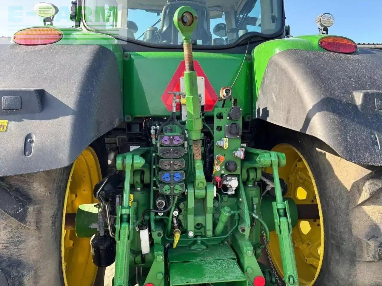 John Deere 8320r - Traktor: pilt 5 John Deere 8320r - Traktor: pilt 5