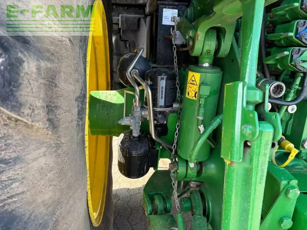 John Deere 8320r - Traktor: pilt 4 John Deere 8320r - Traktor: pilt 4