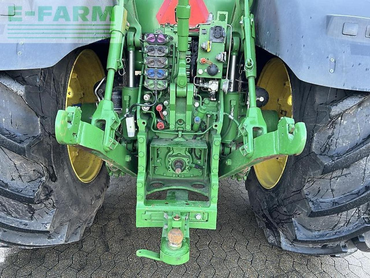 Traktor John Deere 8345r: pilt 6