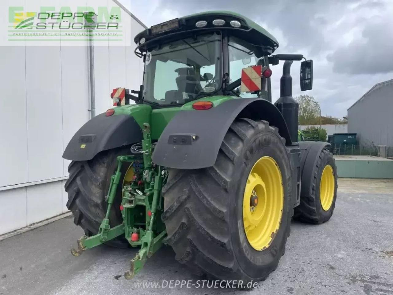 John Deere 8345r e23 - Traktor: pilt 2 John Deere 8345r e23 - Traktor: pilt 2
