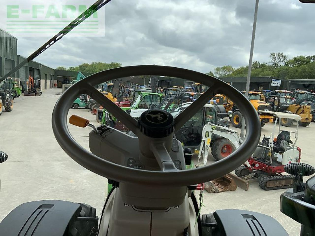 Traktor John Deere 8370r ultimate edition tractor (st23424): pilt 25