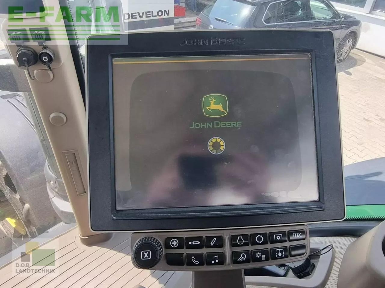 Traktor John Deere 8400 r: pilt 16