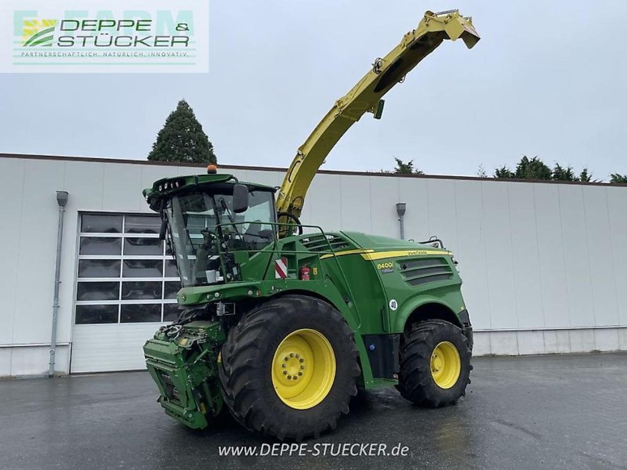 John Deere 8400i mit kemper 375 - Koristusmasin: pilt 1 John Deere 8400i mit kemper 375 - Koristusmasin: pilt 1