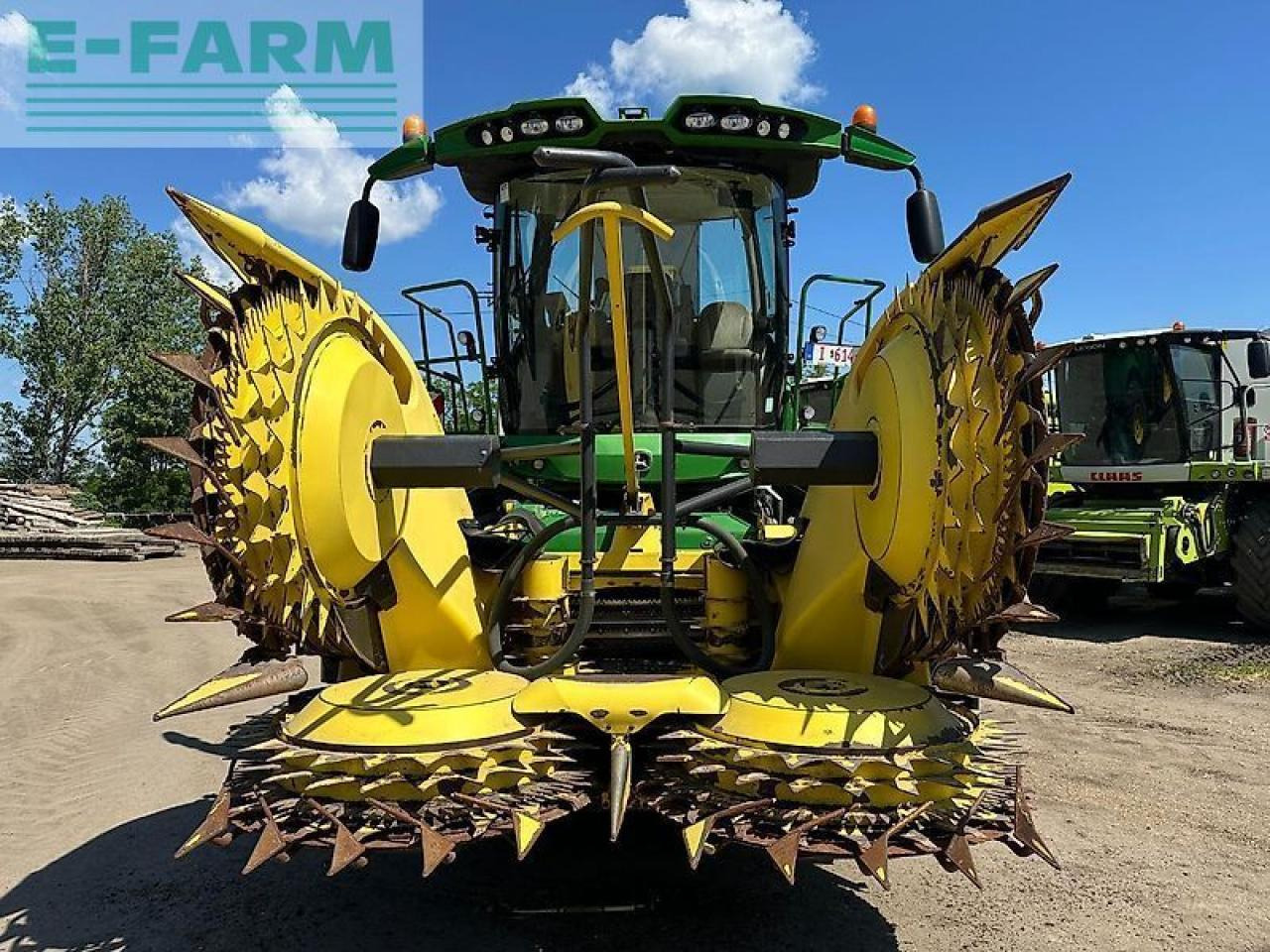John Deere 8600 - Kombain: pilt 2 John Deere 8600 - Kombain: pilt 2