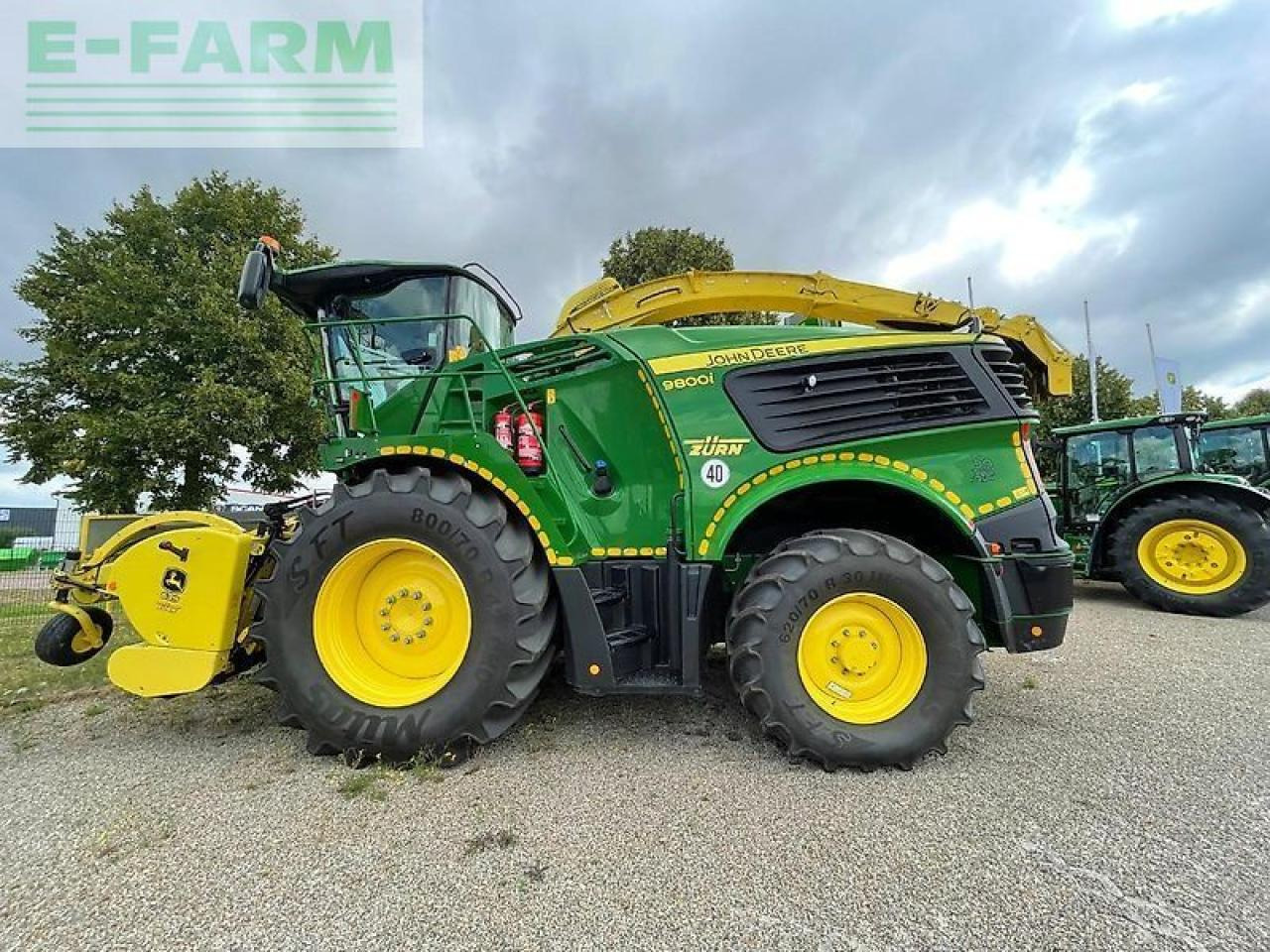 John Deere 9800i (my2022) - Koristusmasin: pilt 2 John Deere 9800i (my2022) - Koristusmasin: pilt 2