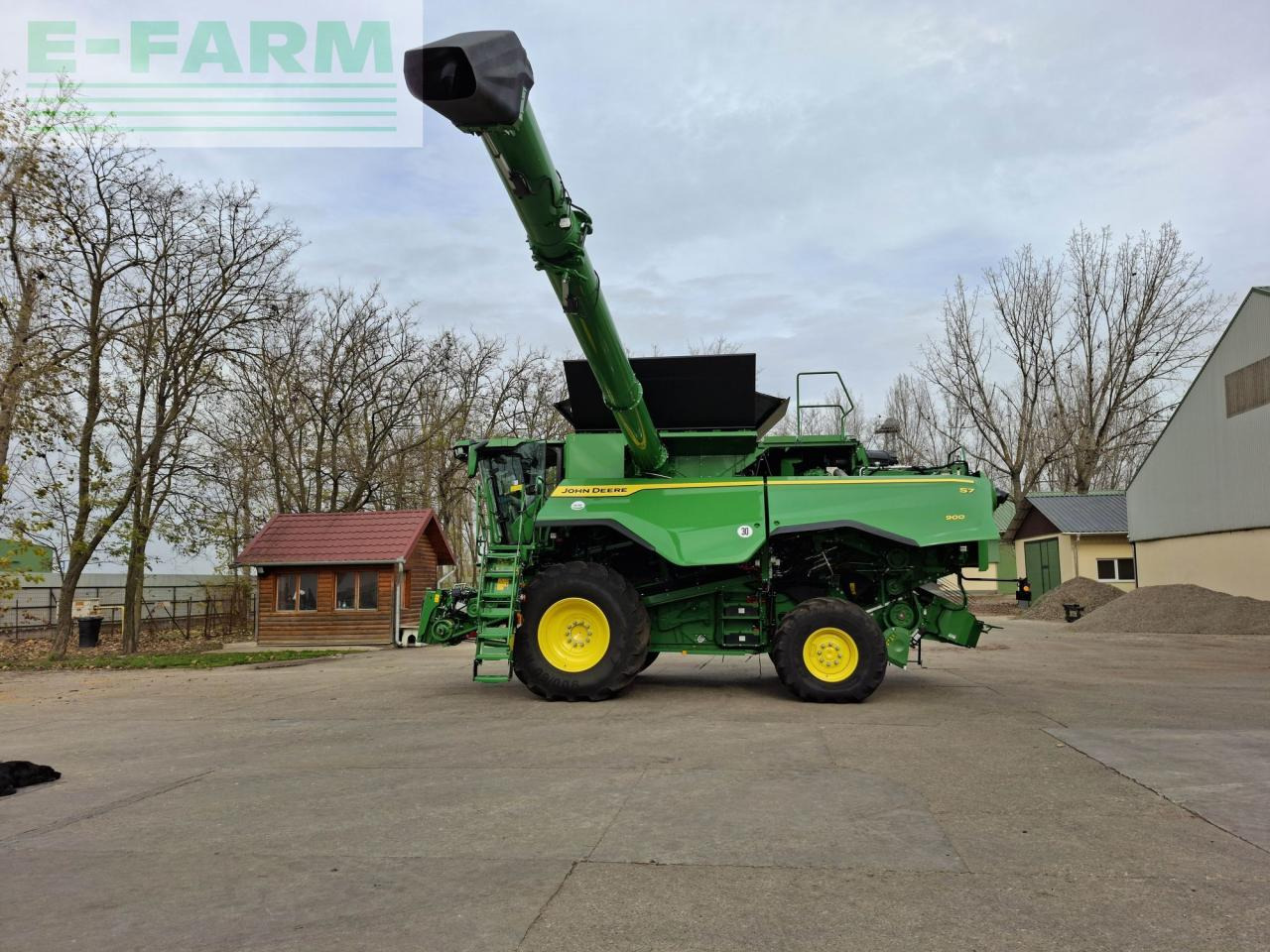 John Deere S 7 900 - Kombain: pilt 2 John Deere S 7 900 - Kombain: pilt 2