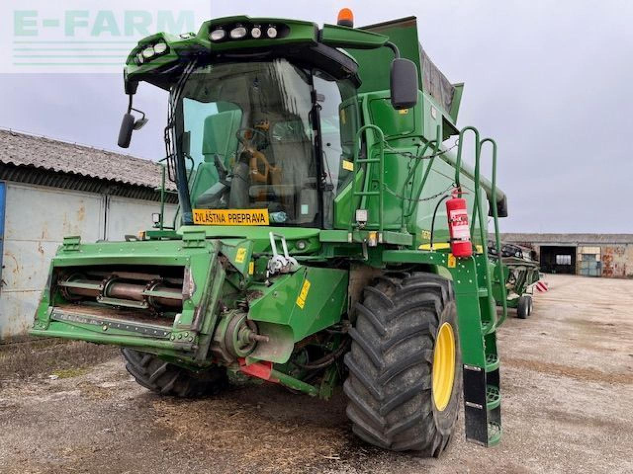 John Deere T670 - Kombain: pilt 3 John Deere T670 - Kombain: pilt 3