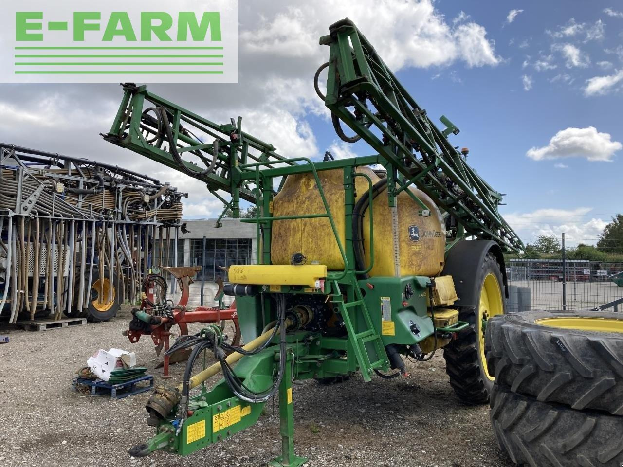 John Deere m740i - Järelveetav pritsija: pilt 2 John Deere m740i - Järelveetav pritsija: pilt 2