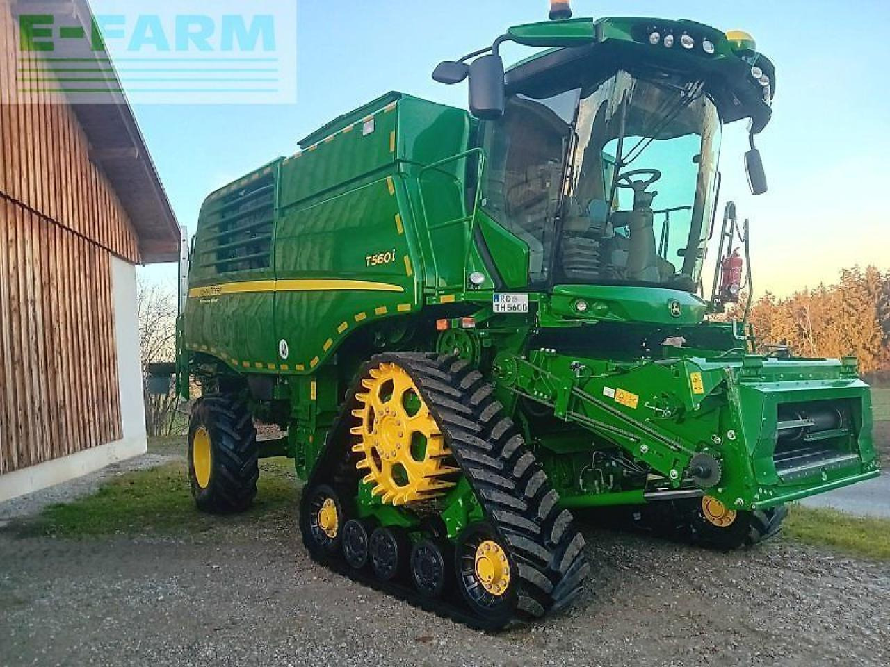 John Deere t 560 i - Kombain: pilt 1 John Deere t 560 i - Kombain: pilt 1