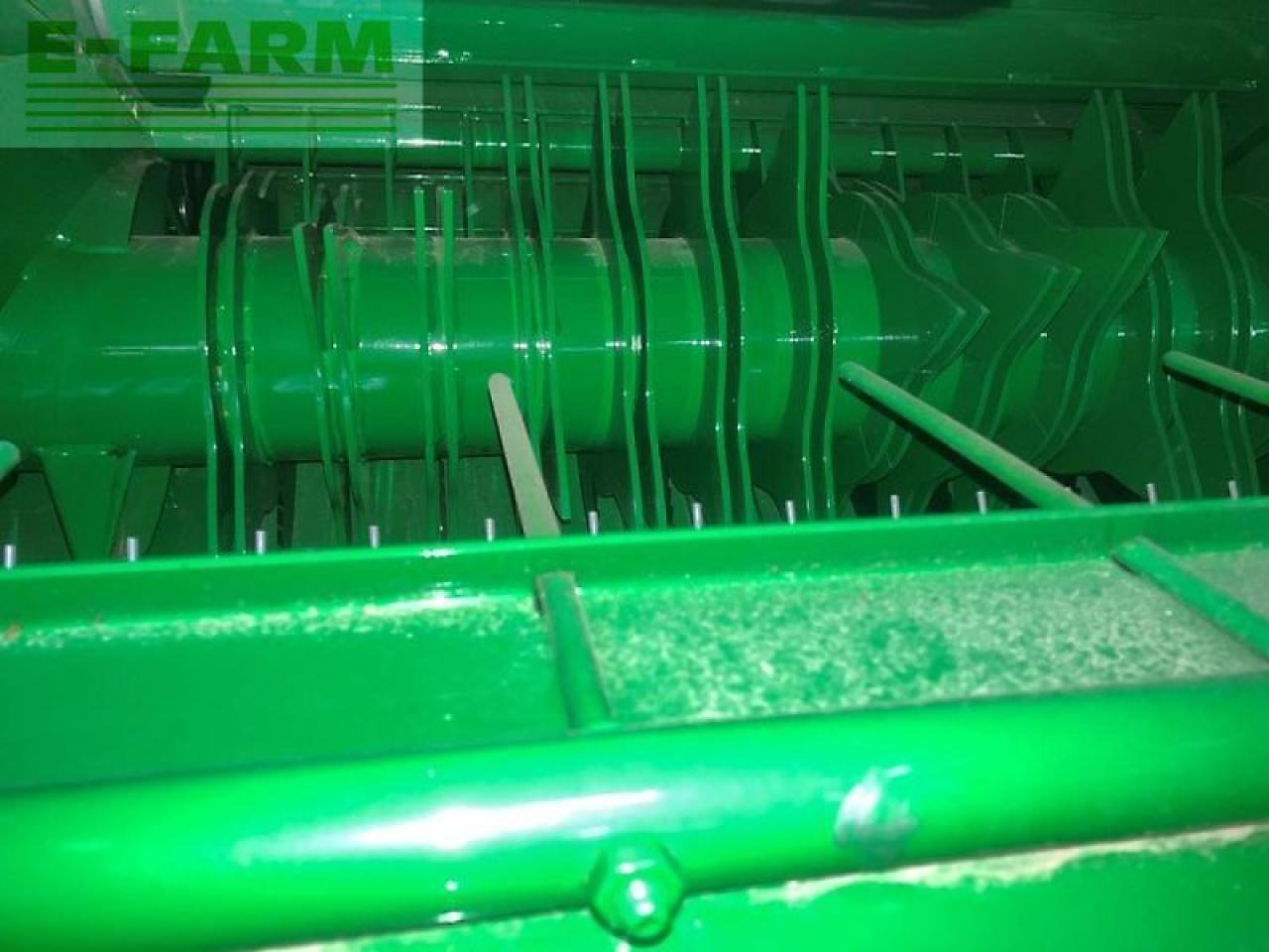 John Deere v451m - Heinapress, kandiline: pilt 2 John Deere v451m - Heinapress, kandiline: pilt 2