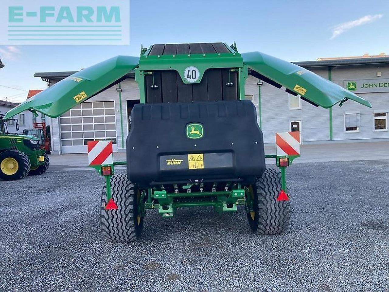 John Deere v461m 25 messer iso - Heinapress, kandiline: pilt 4 John Deere v461m 25 messer iso - Heinapress, kandiline: pilt 4