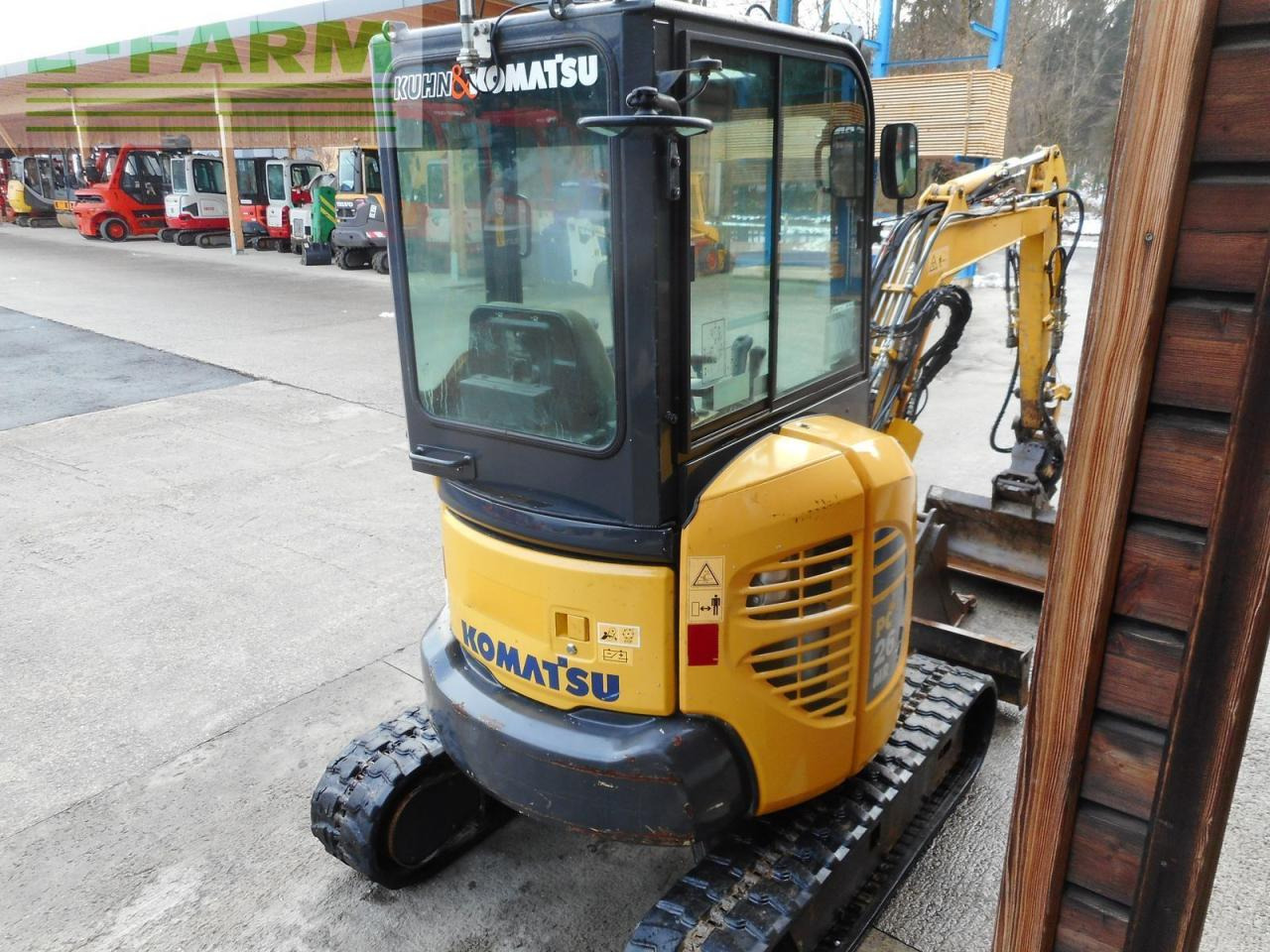 Komatsu pc 26mr-3 ( 2.710kg ) mit powertilt - Miniekskavaator: pilt 4 Komatsu pc 26mr-3 ( 2.710kg ) mit powertilt - Miniekskavaator: pilt 4