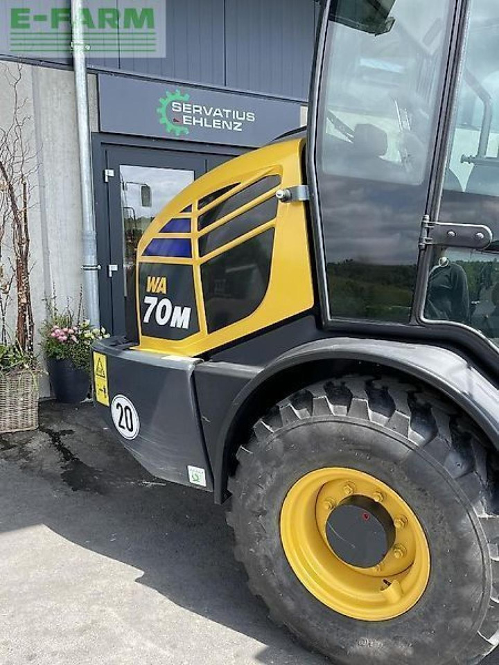 Komatsu wa 70m 6 tonner mit nur 246 stunden, inkl. 2 werkzeugen - Miniekskavaator: pilt 3 Komatsu wa 70m 6 tonner mit nur 246 stunden, inkl. 2 werkzeugen - Miniekskavaator: pilt 3
