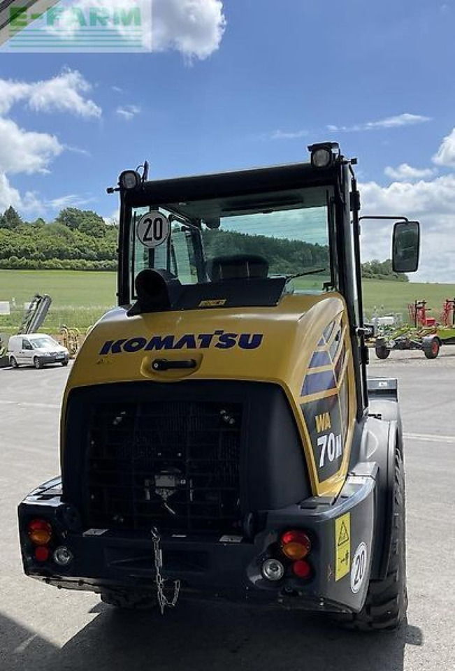 Komatsu wa 70m 6 tonner mit nur 246 stunden, inkl. 2 werkzeugen - Miniekskavaator: pilt 4 Komatsu wa 70m 6 tonner mit nur 246 stunden, inkl. 2 werkzeugen - Miniekskavaator: pilt 4