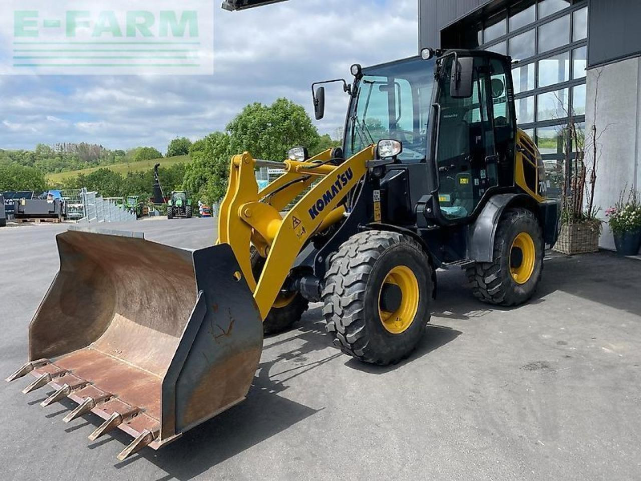 Komatsu wa 70m - Miniekskavaator: pilt 2 Komatsu wa 70m - Miniekskavaator: pilt 2