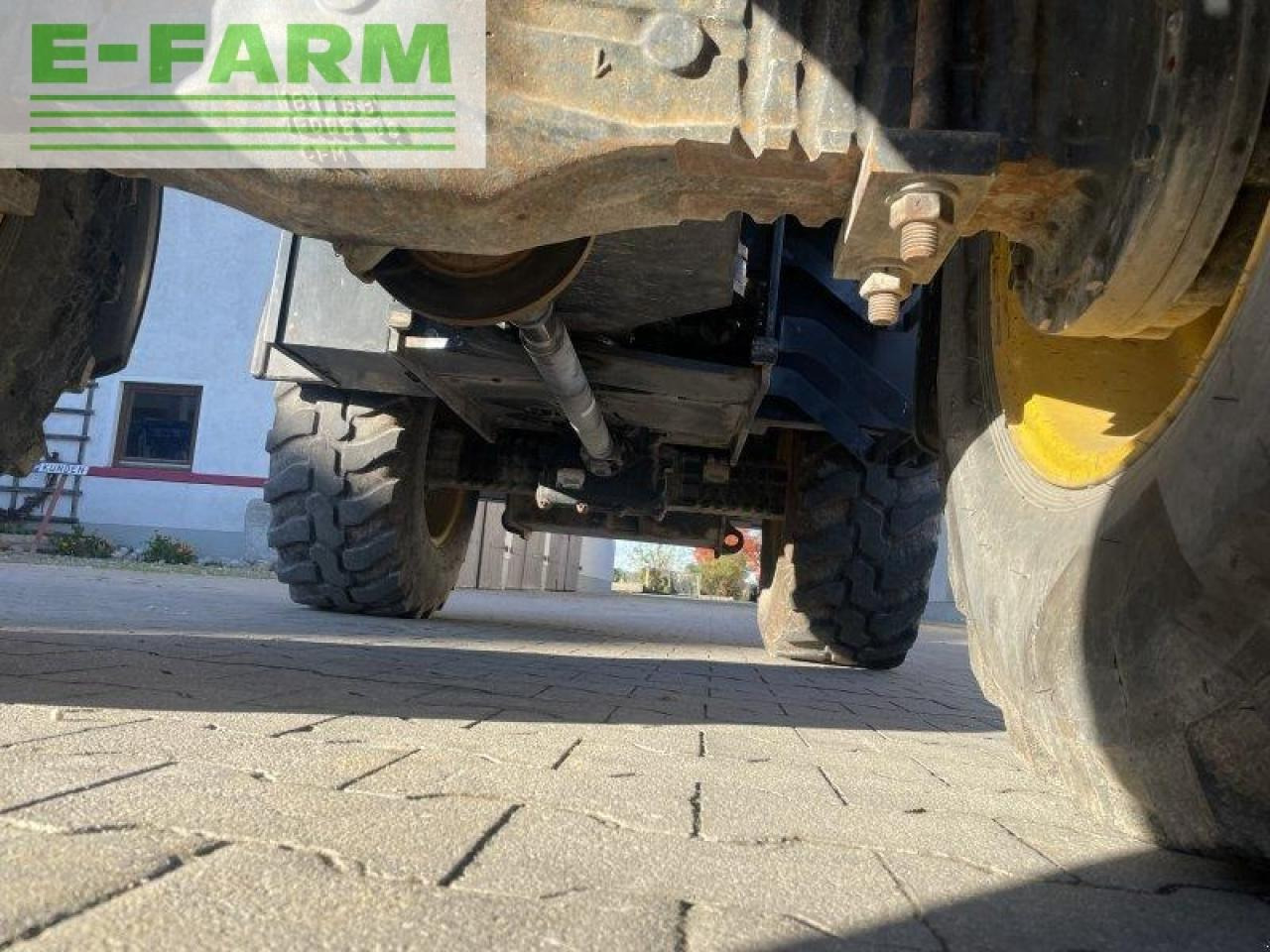 Miniekskavaator Komatsu wa 80m-7: pilt 18