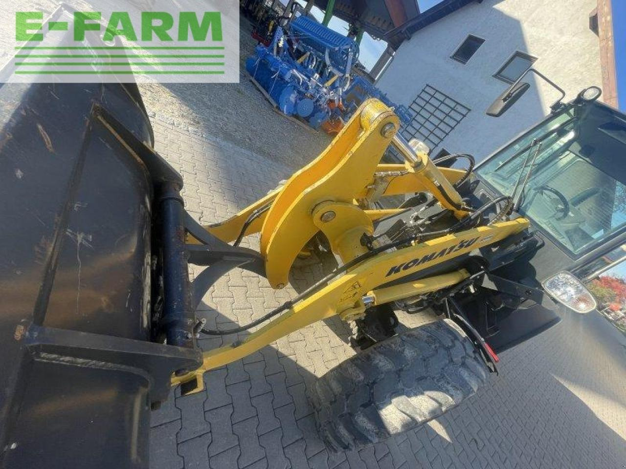 Miniekskavaator Komatsu wa 80m-7: pilt 17