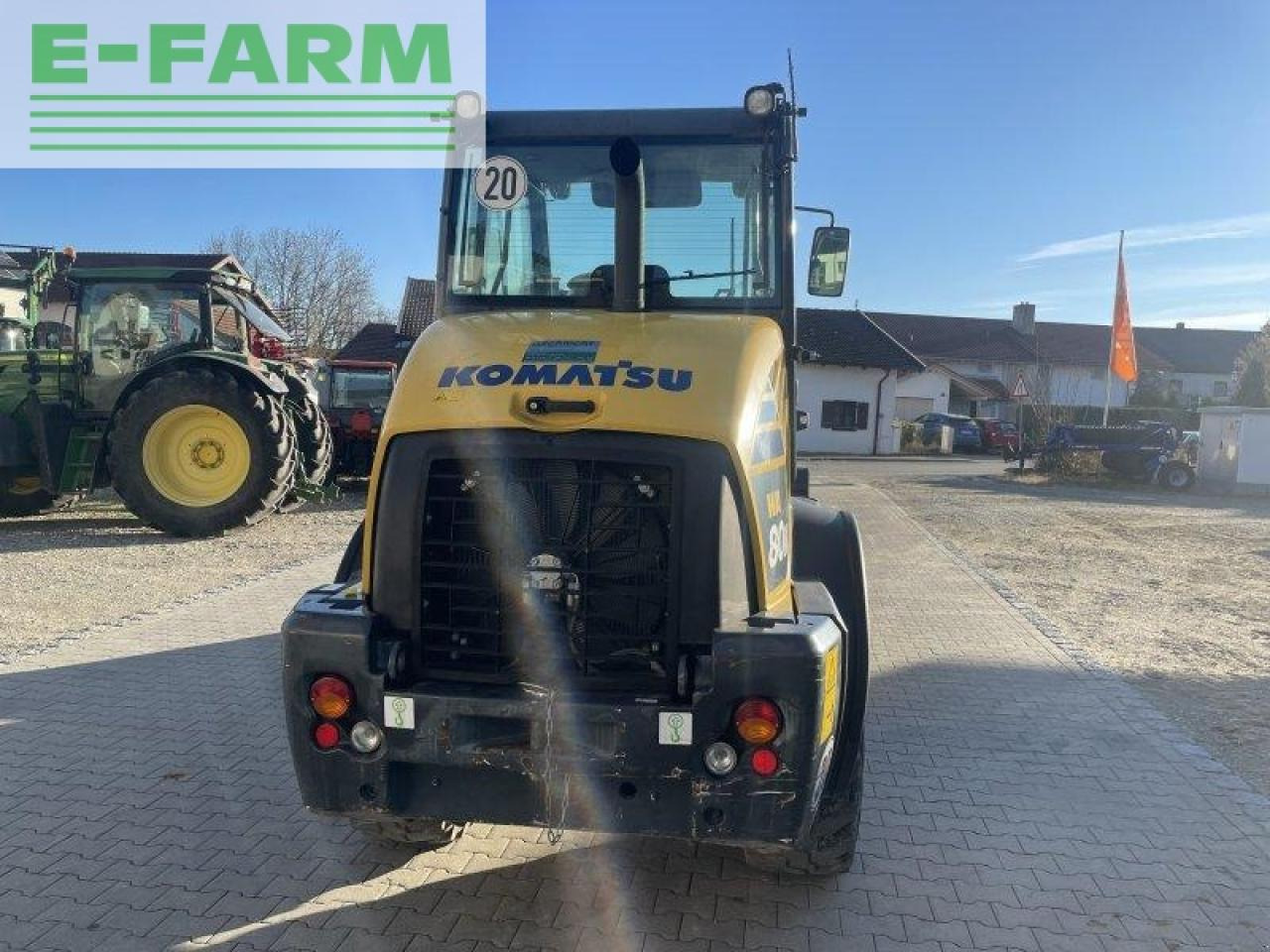 Miniekskavaator Komatsu wa 80m-7: pilt 12