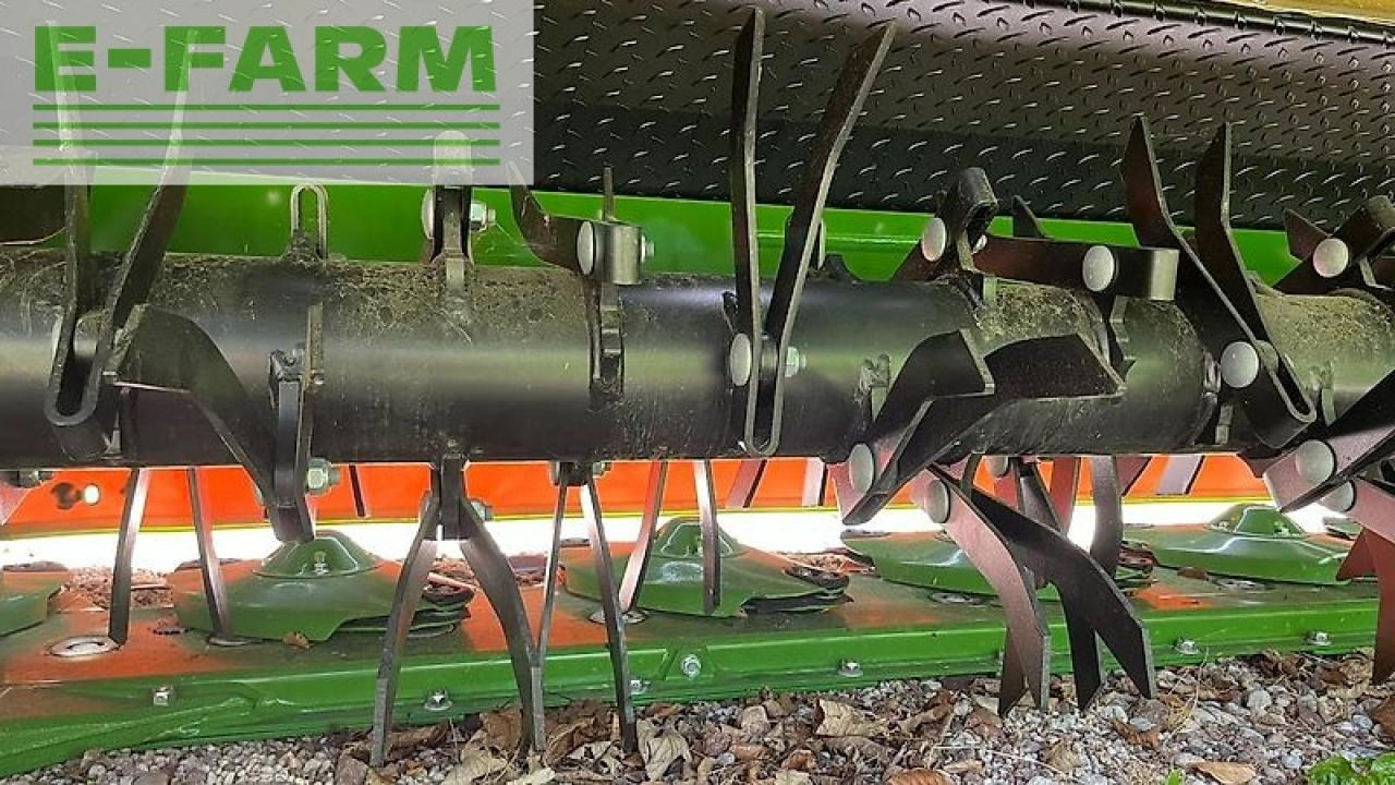 Krone easycut r 320 cv - Niiduk: pilt 4 Krone easycut r 320 cv - Niiduk: pilt 4