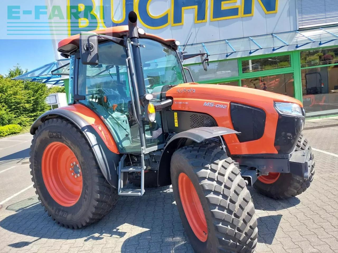 Traktor Kubota m5-092 cab: pilt 6