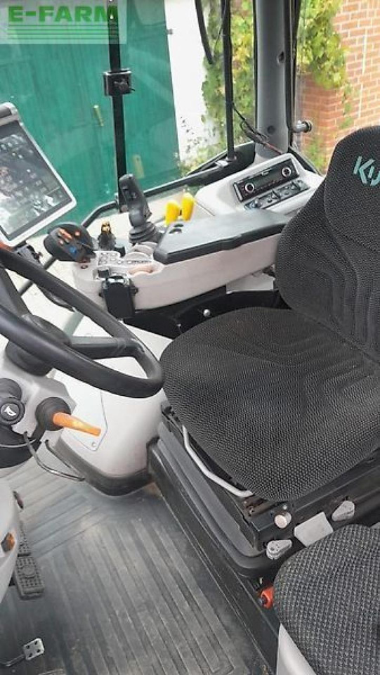 Kubota m7151 premium kvt - Traktor: pilt 3 Kubota m7151 premium kvt - Traktor: pilt 3