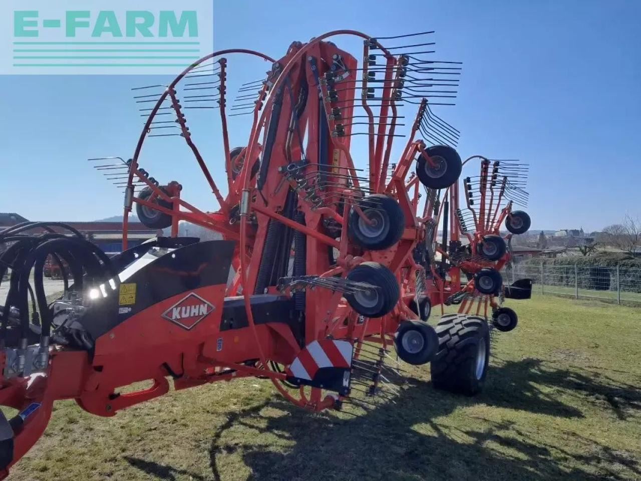 Kuhn ga 15131 - Kaarutaja/ Reha: pilt 1 Kuhn ga 15131 - Kaarutaja/ Reha: pilt 1