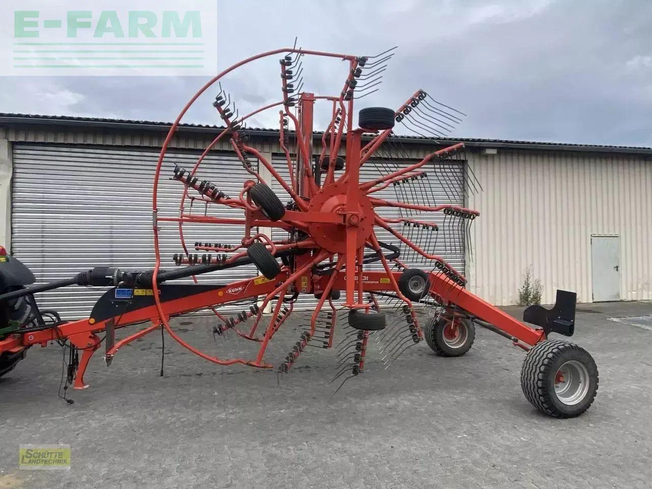 Kuhn ga 8731 - Kaarutaja/ Reha: pilt 1 Kuhn ga 8731 - Kaarutaja/ Reha: pilt 1