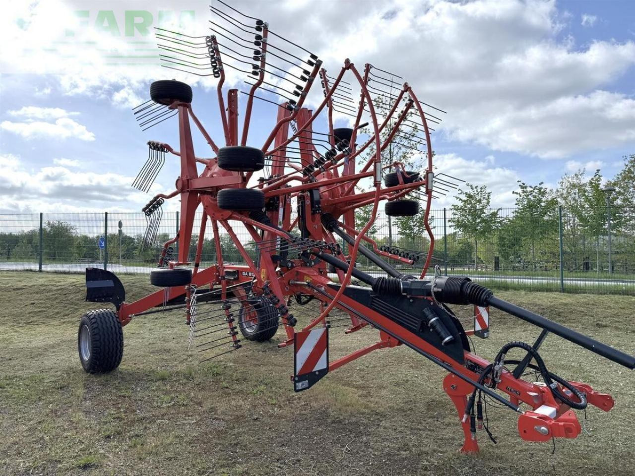 Kuhn ga8131 - Kaarutaja/ Reha: pilt 2 Kuhn ga8131 - Kaarutaja/ Reha: pilt 2