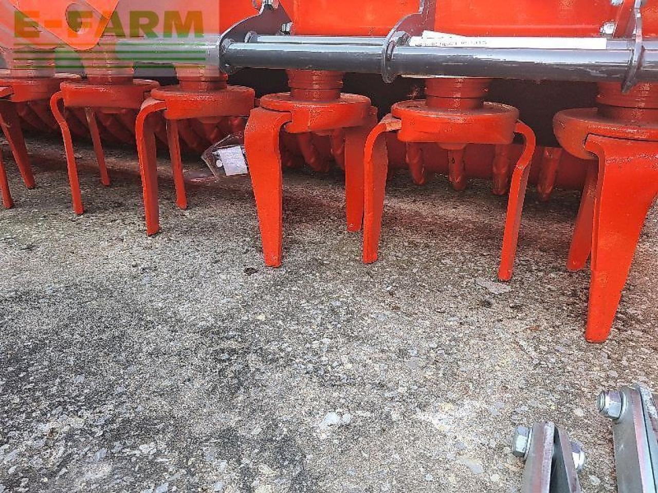 Kuhn hr3030 - Maaharimisseadmed: pilt 2 Kuhn hr3030 - Maaharimisseadmed: pilt 2