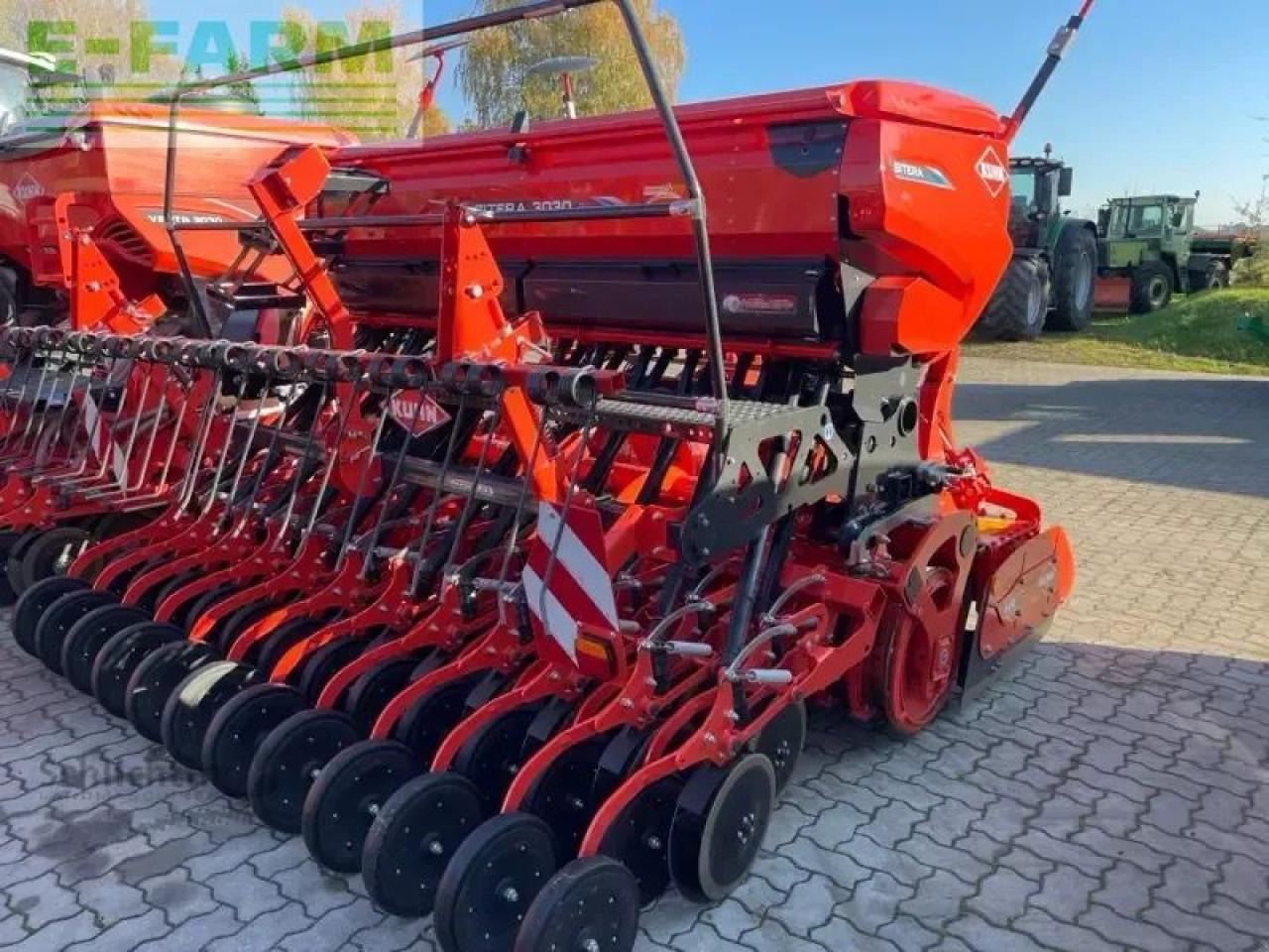 Kuhn sitera 3030 24e - Kombain-külvimasin: pilt 4 Kuhn sitera 3030 24e - Kombain-külvimasin: pilt 4