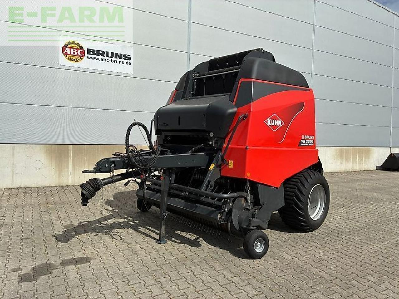 Kuhn vb 2295 oc 23 - Heinapress, kandiline: pilt 1 Kuhn vb 2295 oc 23 - Heinapress, kandiline: pilt 1