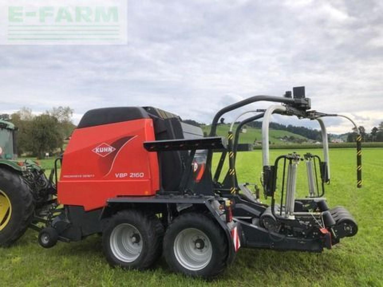 Kuhn vbp 2160 - Heinapress, kandiline: pilt 1 Kuhn vbp 2160 - Heinapress, kandiline: pilt 1