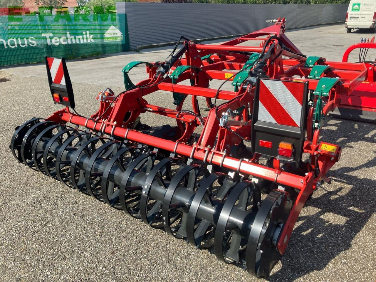 Kverneland Enduro 3000 - Kultivaator: pilt 5 Kverneland Enduro 3000 - Kultivaator: pilt 5