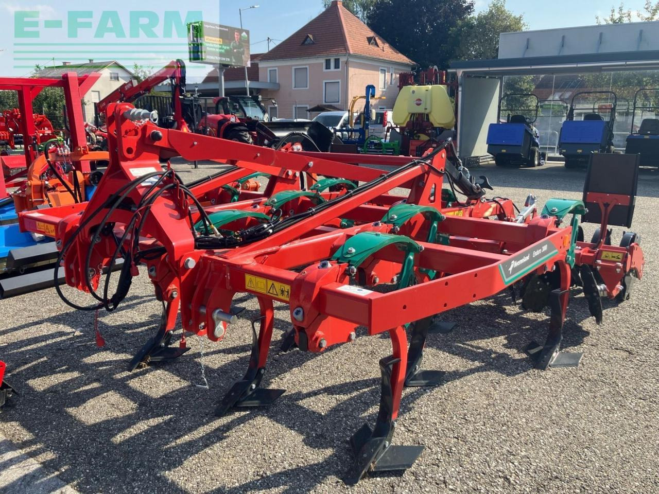 Kverneland Enduro 3000 - Kultivaator: pilt 1 Kverneland Enduro 3000 - Kultivaator: pilt 1