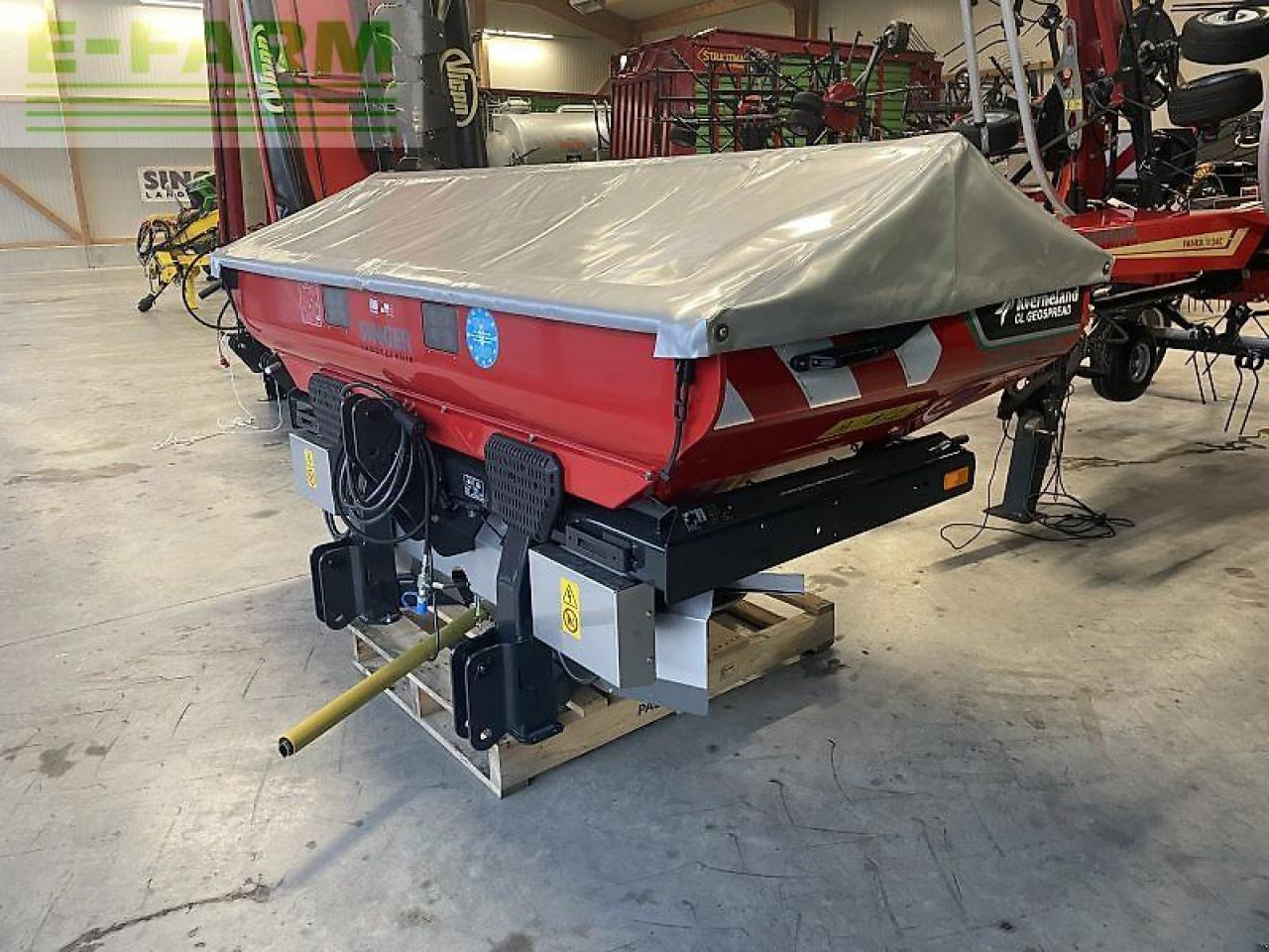 Kverneland exacta cl 1300 geospread - Väetiselaoturid: pilt 4 Kverneland exacta cl 1300 geospread - Väetiselaoturid: pilt 4