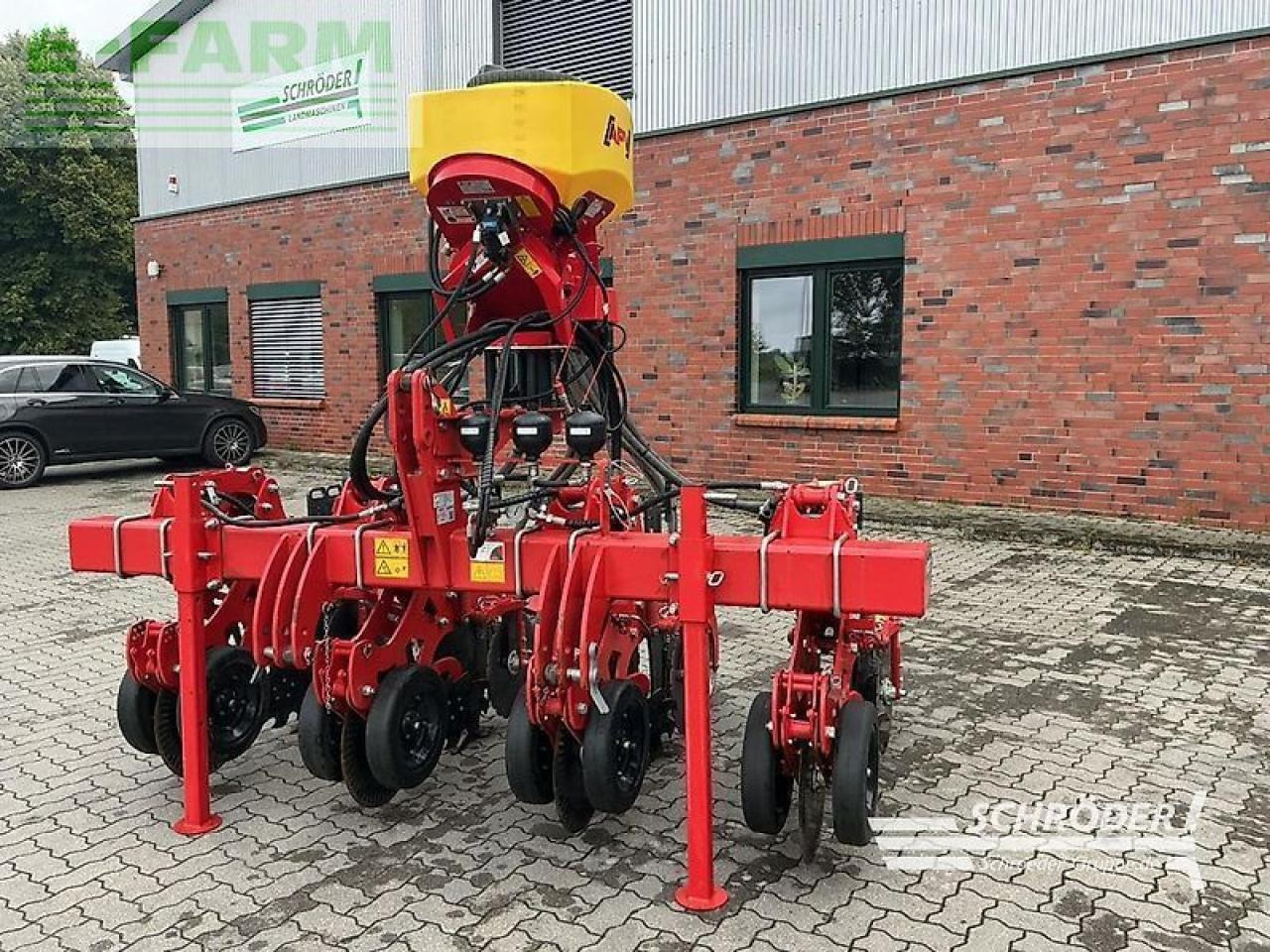 Kverneland kultistrip + apv ps200 m1d | strip till - Kombain-külvimasin: pilt 3 Kverneland kultistrip + apv ps200 m1d | strip till - Kombain-külvimasin: pilt 3