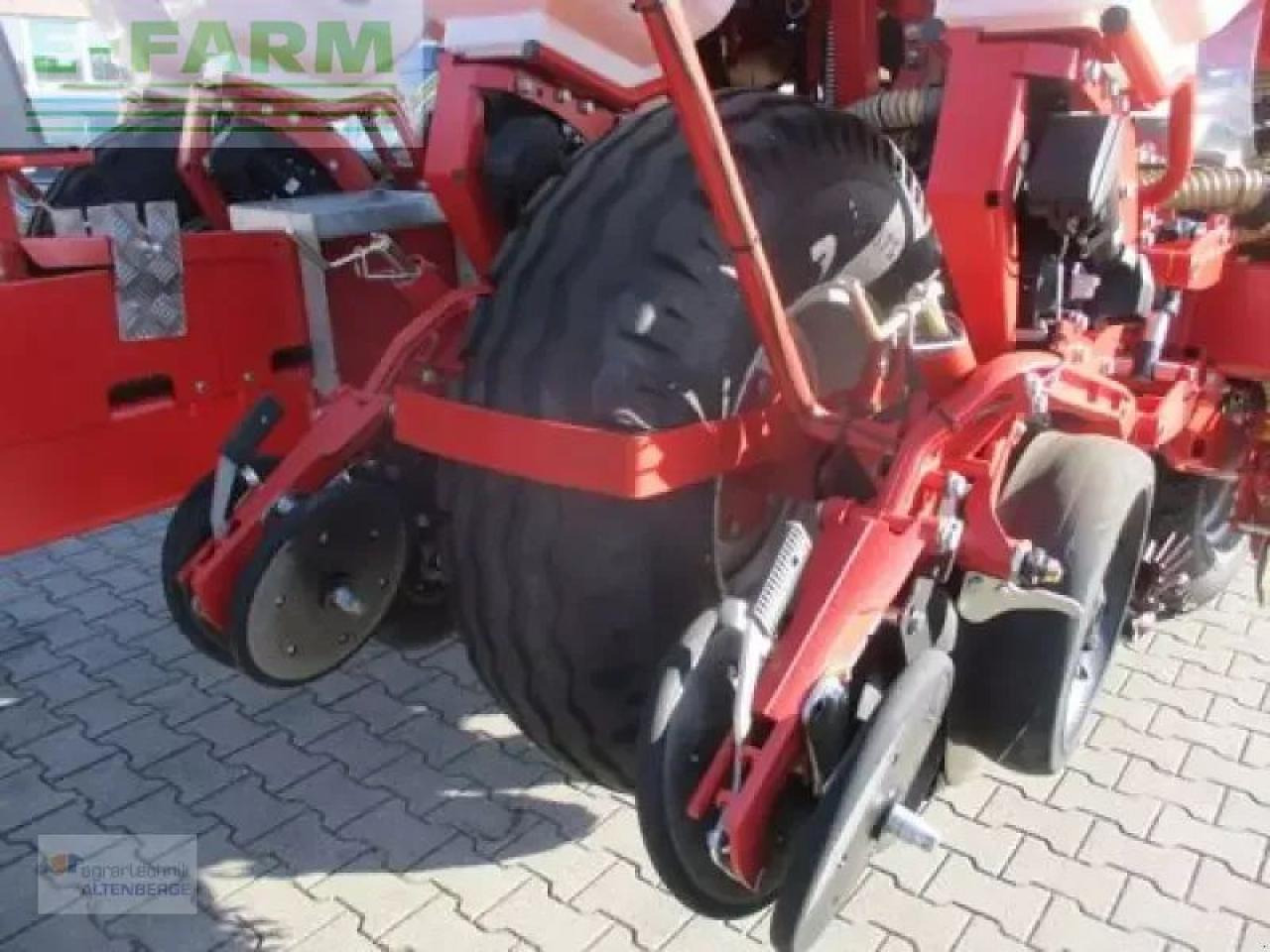 Kverneland optima tf profi sx - Täppiskülvimasin: pilt 5 Kverneland optima tf profi sx - Täppiskülvimasin: pilt 5